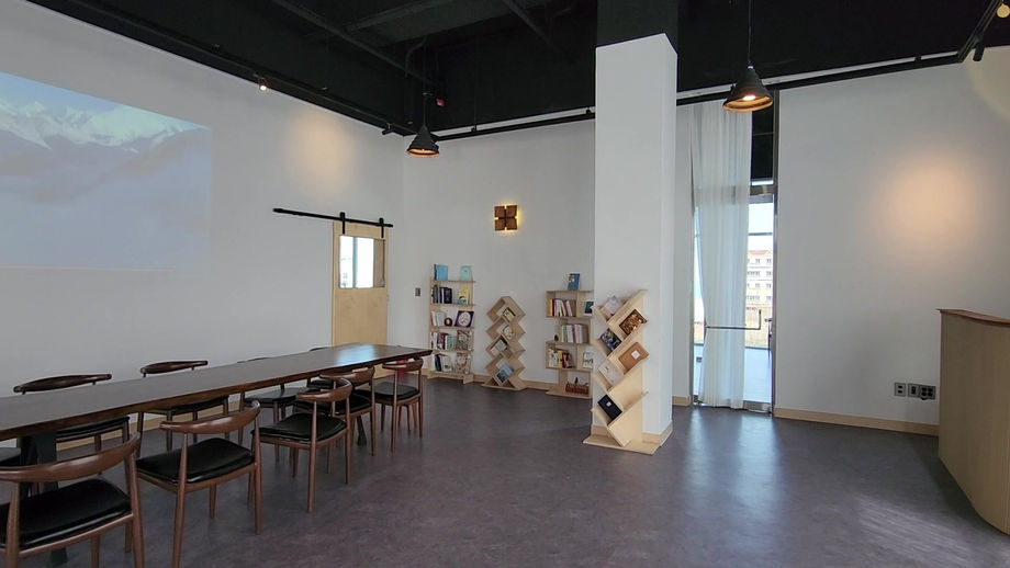 올랑올랑 Book Cafe 1관